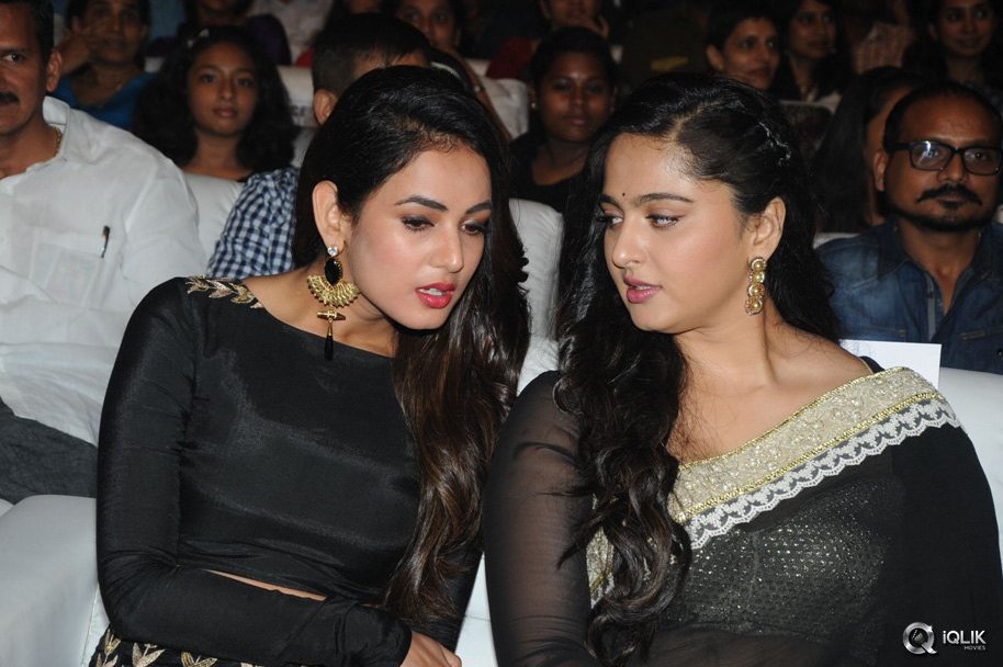 Size-Zero-Movie-Audio-Launch